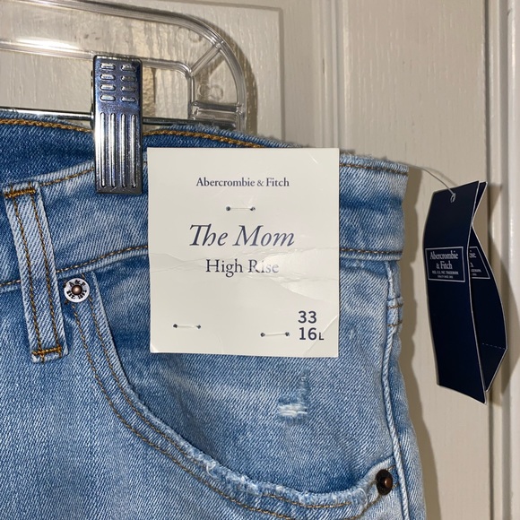 Abercrombie and Fitch high rise mom jeans, light wash with distressing - Picture 4 of 6
